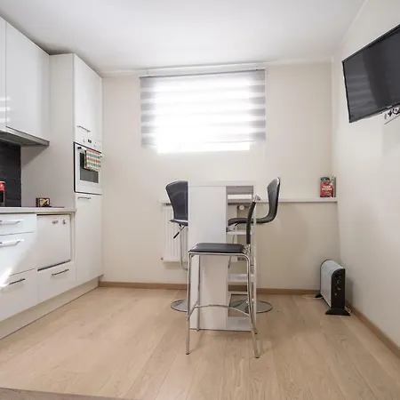 Two-bedroom Basement * Reval